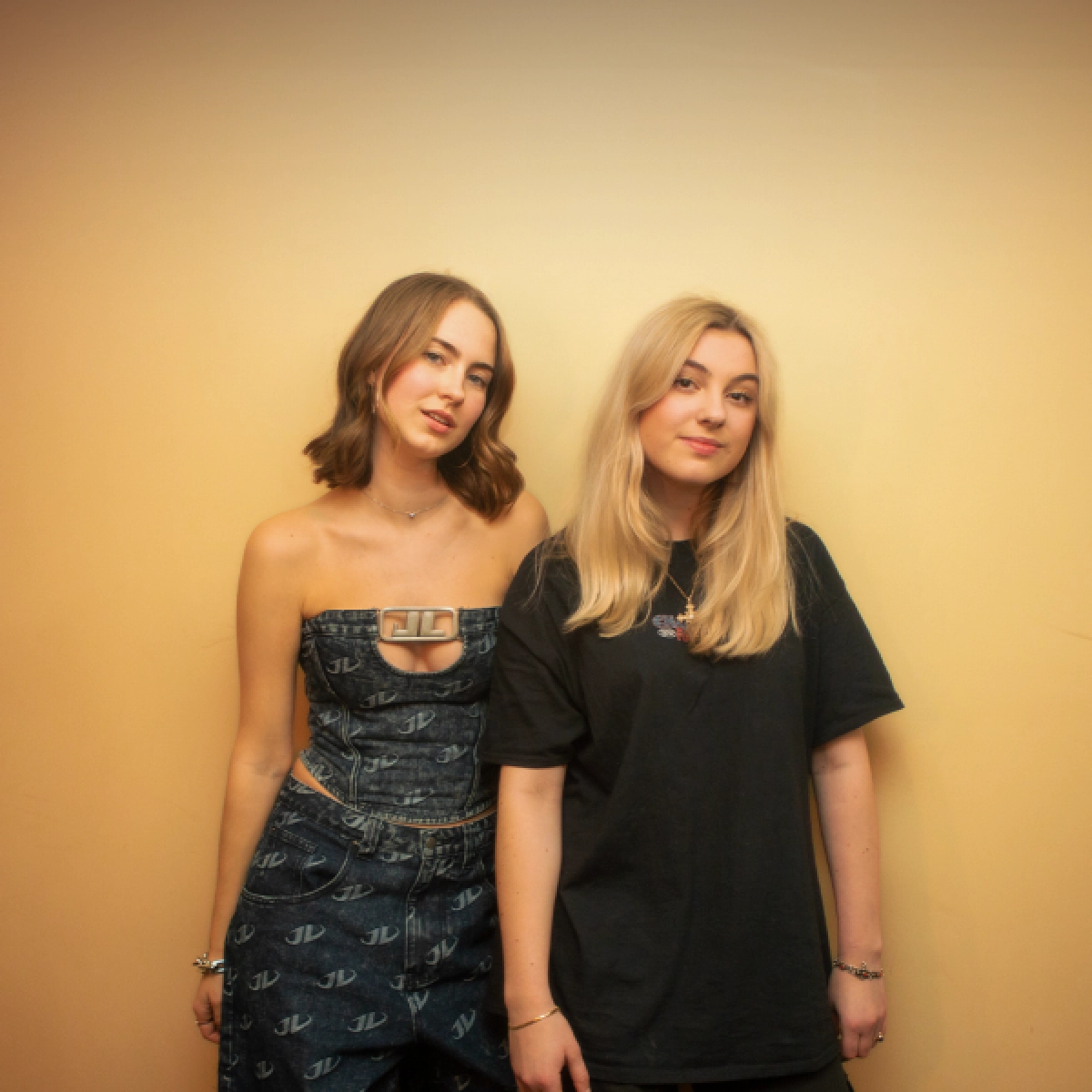 Jet van der Steen & Lola Cedès